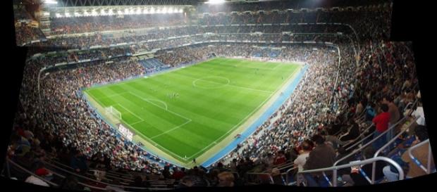 Goleada del Real Madrid en el Santiago Bernabéu. Goleada del Real Madrid en el Santiago Bernabéu.