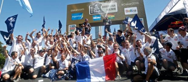 Peugeot y Peterhansel, los vencedores del Dakar Peugeot y Peterhansel, los vencedores del Dakar
