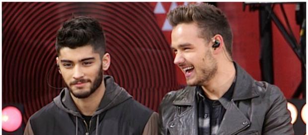 Zayn Malik com Liam Payne nos One Direction Zayn Malik com Liam Payne nos One Direction