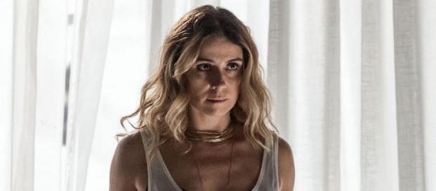 Atena será humilhada em A Regra do Jogo Atena será humilhada em A Regra do Jogo