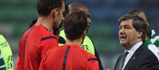 Bruno de Carvalho está com sérios problemas Bruno de Carvalho está com sérios problemas