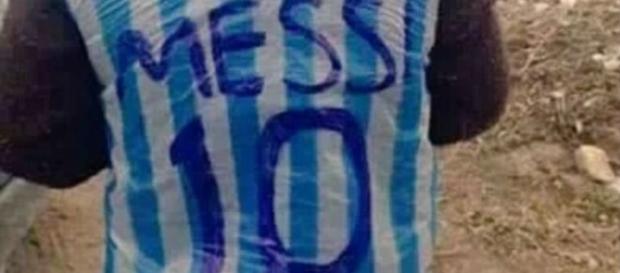 Foto partilhada na página de fãs "@messi10stats" Foto partilhada na página de fãs "@messi10stats"
