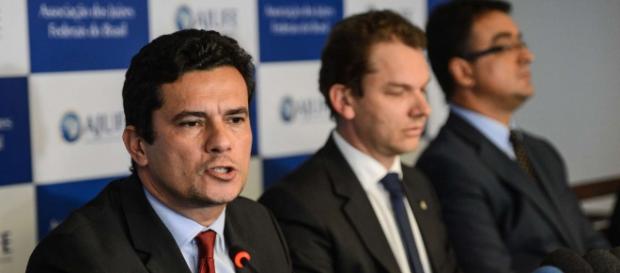 Em destaque, juiz federal Sérgio Moro Em destaque, juiz federal Sérgio Moro