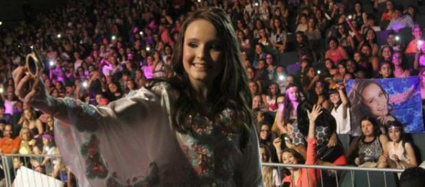Larissa Manoela faz show em Recife Larissa Manoela faz show em Recife