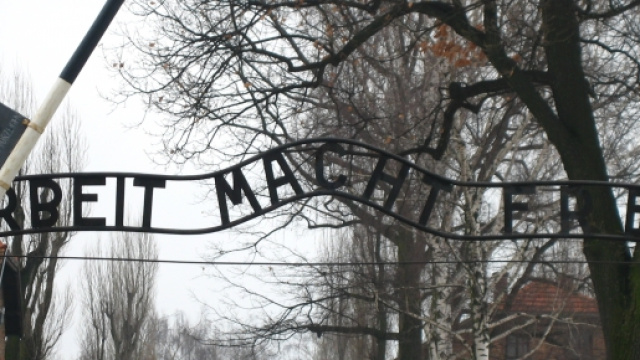 Corso a Parigi dedicato alla memoria della Shoah