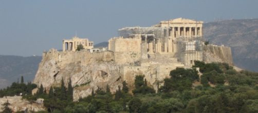 Acrópole de Atenas (fonte: Dzenanz Wikimedia)
