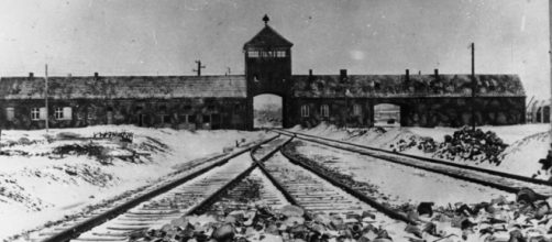 Ingresso del campo di concentramento di Auschwitz.