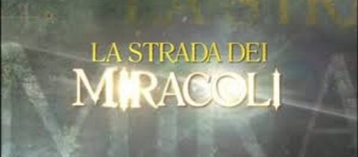 La strada dei miracoli replica su Video Mediaset