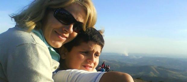 Educar para prevenir! A chave para um novo mundo! Educar para prevenir! A chave para um novo mundo!