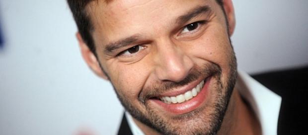 Ricky Martin, ahora se confiesa bisexual Ricky Martin, ahora se confiesa bisexual