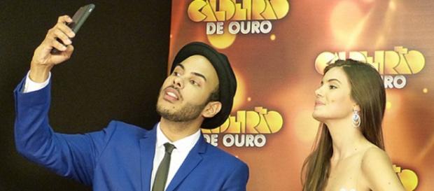 Camila Queiroz no 'Caldeirão de Ouro' Camila Queiroz no 'Caldeirão de Ouro'