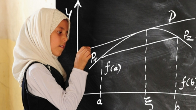 Il futuro dei ragazzi si decide a scuola