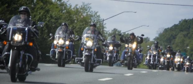 Symbolbild: Mitglieder eines Motorradklubs Symbolbild: Mitglieder eines Motorradklubs