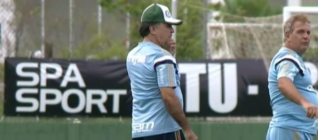 Técnico Marcelo Oliveira prepara equipe Técnico Marcelo Oliveira prepara equipe
