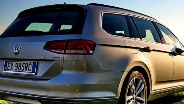 Volkswagen Passat 2.0 TDI - prova su strada