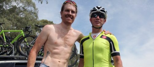 Tyler Farrar con il provvidenziale spettatore