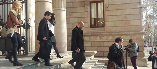 Javier Mascherano abandonando el juzgado el jueves Javier Mascherano abandonando el juzgado el jueves