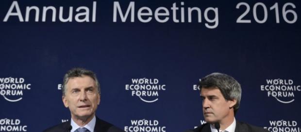 Macri en una conferencia de prensa en Davos Macri en una conferencia de prensa en Davos