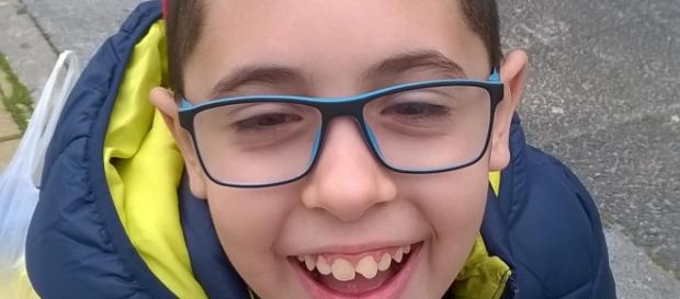 mi nene pequeño. y su felicidad mi nene pequeño. y su felicidad