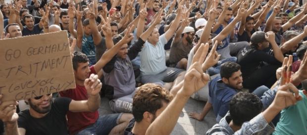 Peste 65% din refugiaţii din Germania sunt bărbaţi Peste 65% din refugiaţii din Germania sunt bărbaţi