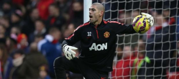 Víctor Valdés en un calentamiento Víctor Valdés en un calentamiento