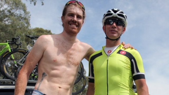Tyler Farrar con il provvidenziale spettatore