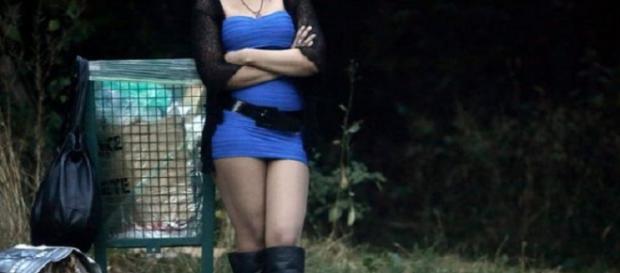 Adolescentă violată de 110 bărbați Adolescentă violată de 110 bărbați