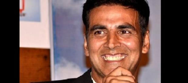 Akshay Kumar lifts Airlift through his performance Akshay Kumar lifts Airlift through his performance