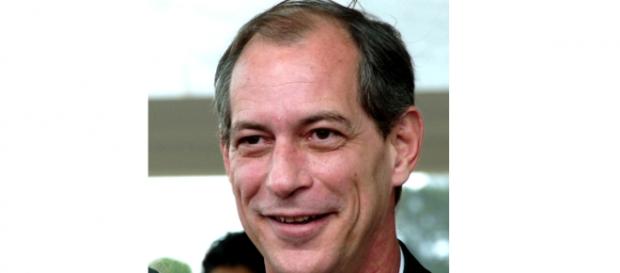 Ciro Gomes pode ser candidato em 2018 Ciro Gomes pode ser candidato em 2018