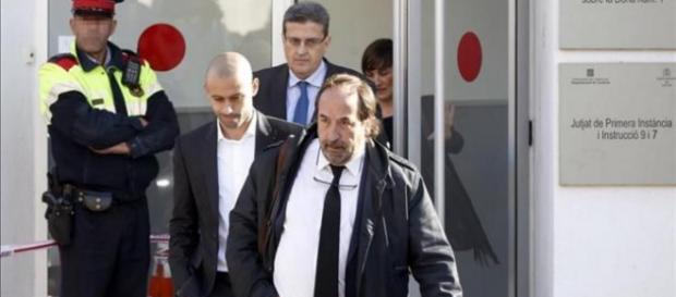 El jugador azulgrana saliendo del juzgado El jugador azulgrana saliendo del juzgado