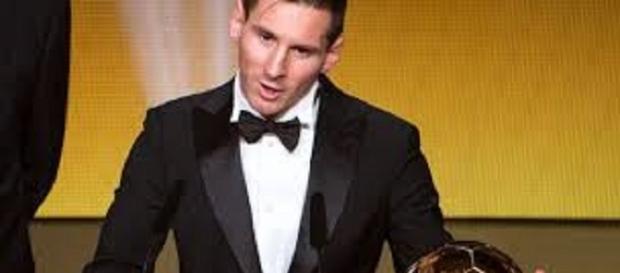 Messi balón de ORO GANADOR 2015 Messi balón de ORO GANADOR 2015