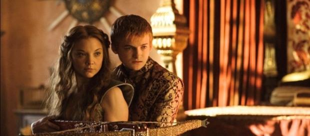 Natalie Dormer junto a Jack Glesson en 'GoT' Natalie Dormer junto a Jack Glesson en 'GoT'