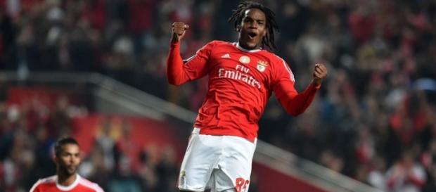 Renato Sanches é pretendido pelo United Renato Sanches é pretendido pelo United