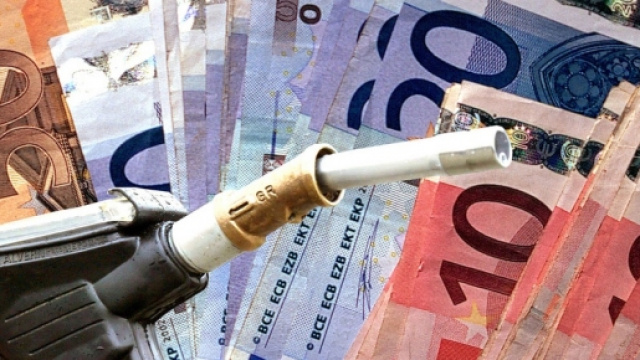 Il prezzo dei carburanti e le accise