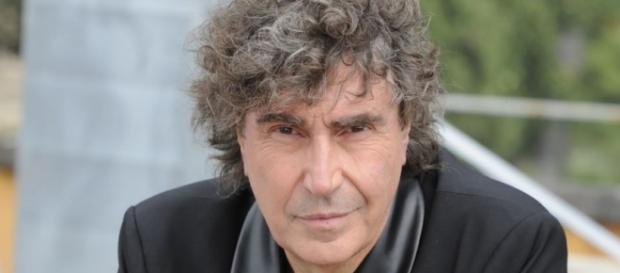 Il batterista Stefano D'Orazio. Il batterista Stefano D'Orazio.