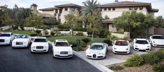 Colección coches Mayweather. Fuente: viva.co.id Colección coches Mayweather. Fuente: viva.co.id