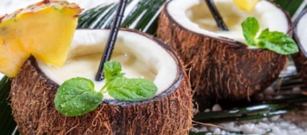 Disfruta de cocteles tropicales en el caribe Disfruta de cocteles tropicales en el caribe