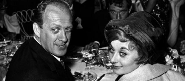 Fantasmi a casa Vianello? parlano gli ex domestici Fantasmi a casa Vianello? parlano gli ex domestici
