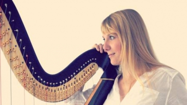 Intervista a Floraleda Sacchi e 'alla sua arpa'