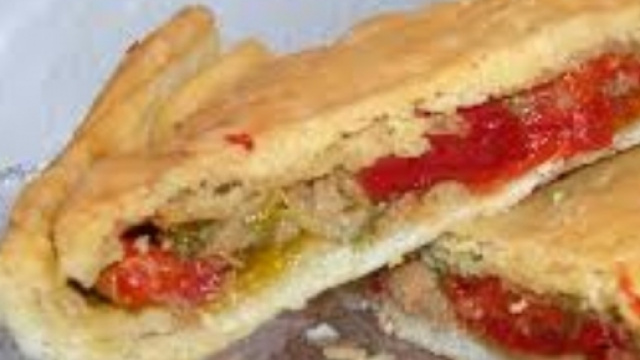 una profumatissima torta ai peperoni