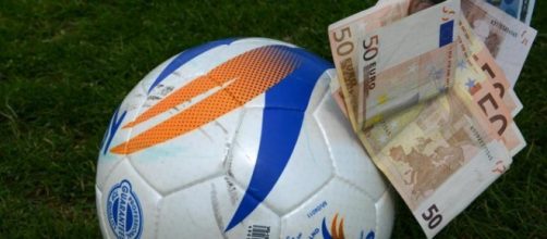 Calcio, scandalo frode ed evasione fiscale