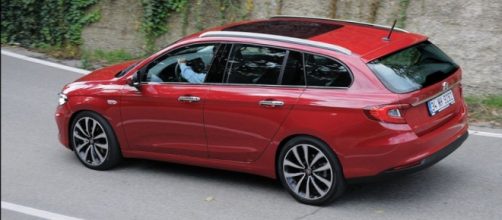 Nuova Fiat Tipo Station Wagon 2016