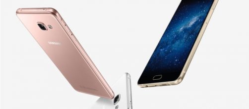 Nuovo smartphone Samsung Galaxy A9 Pro