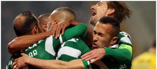 Islam Slimani está a fazer uma época tremenda Islam Slimani está a fazer uma época tremenda