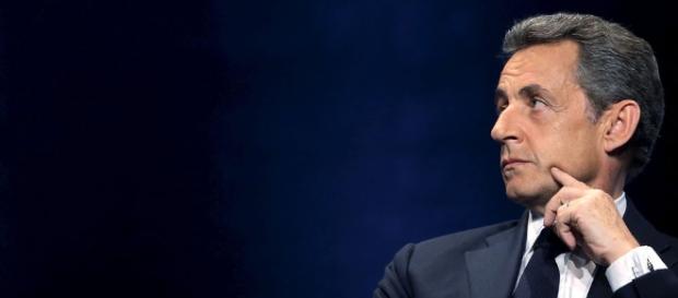 Nicolas Sarkozy joue sur les mots Nicolas Sarkozy joue sur les mots