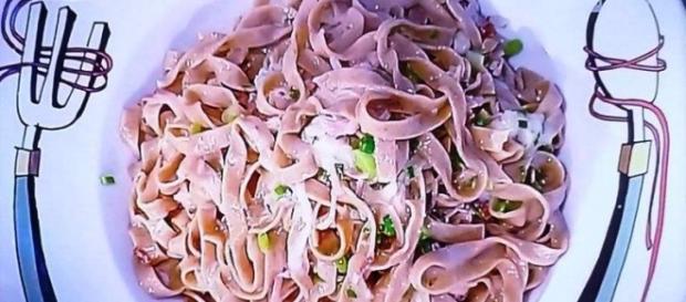 Ricetta fettuccine con speck e gorgonzola Ricetta fettuccine con speck e gorgonzola