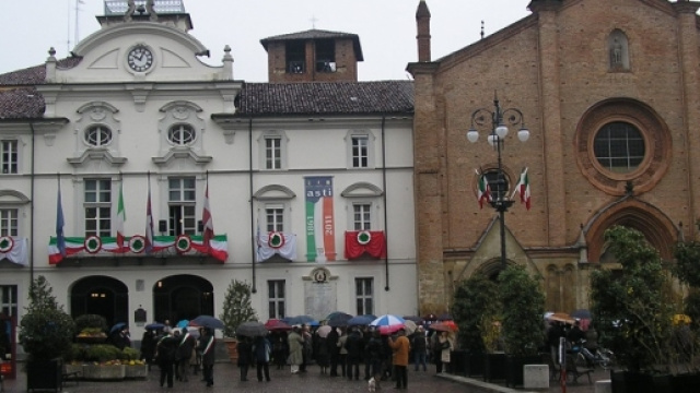 Piazza San Secondo luogo delle apparizioni