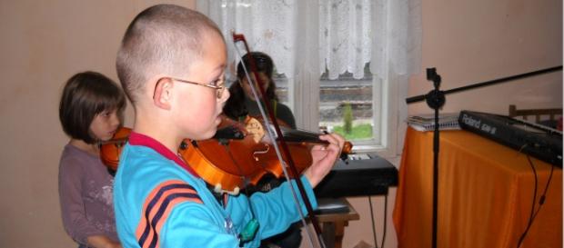Campanie pentru păstrarea orei de muzică Campanie pentru păstrarea orei de muzică