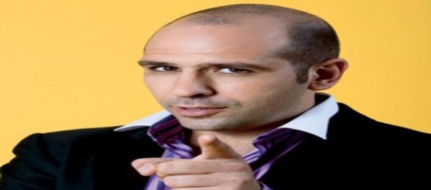checco zalone e il suo rifiuto a sanremo checco zalone e il suo rifiuto a sanremo
