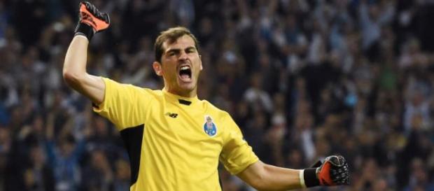 Iker Casillas num jogo pelo FC Porto Iker Casillas num jogo pelo FC Porto